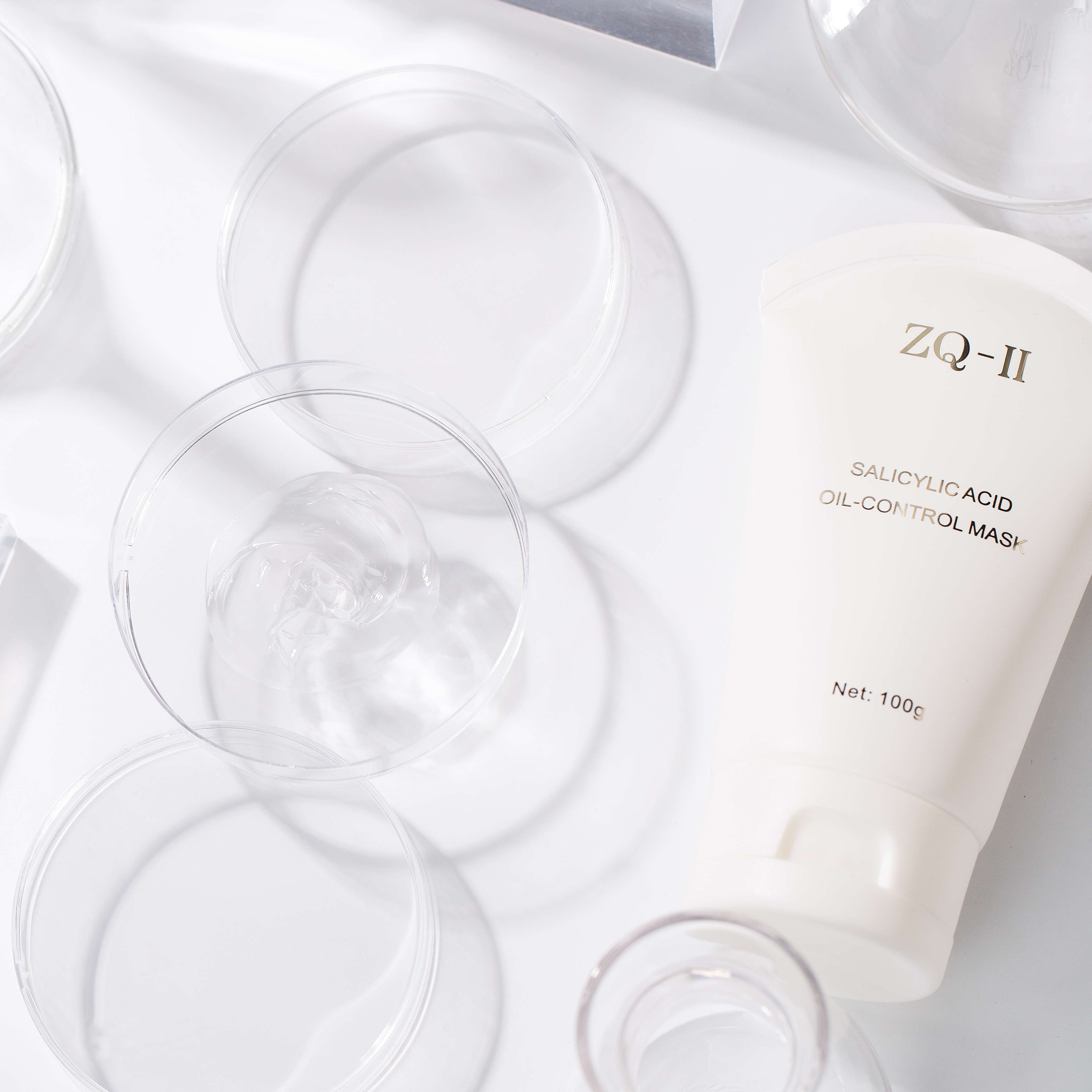 Nagsisimula ang Clear Skin dito: Ang iyong go-to ZQ-II Salicylic acid oil-control mask para sa may problemang balat